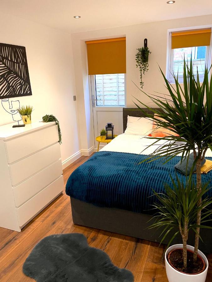 Smart/ Modern One Bedroom Flat Пърли Екстериор снимка